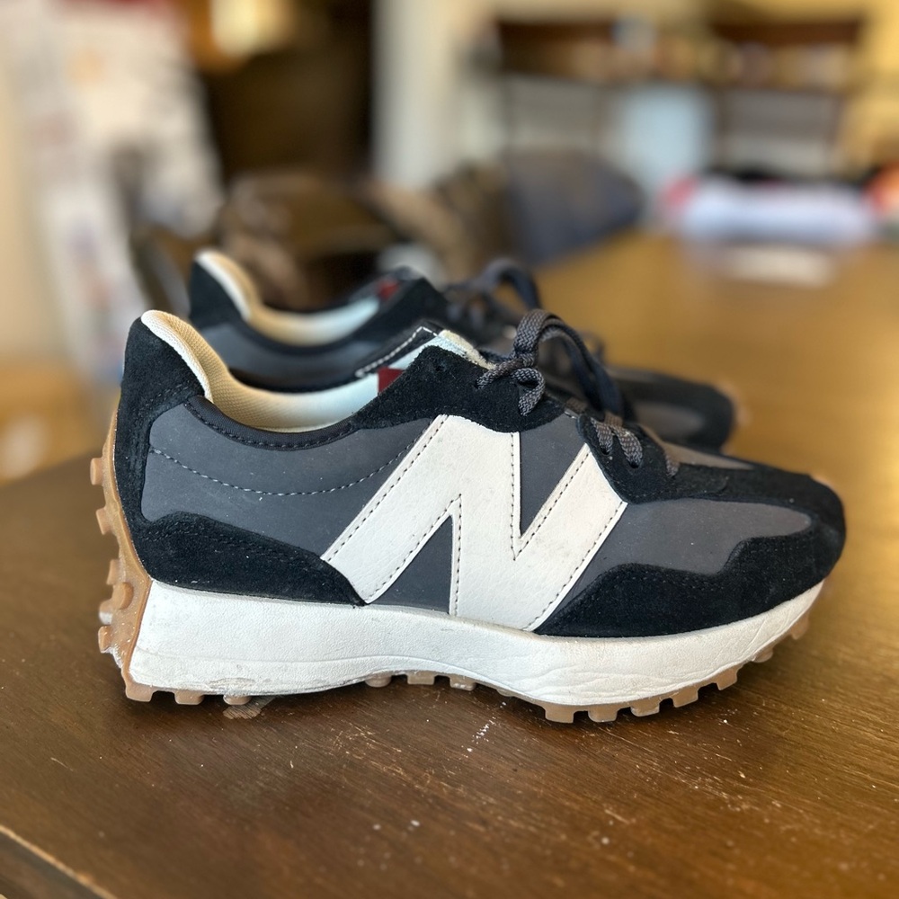 New Balance Black Gray White Athletic Sneakers - Picture 3 of 5